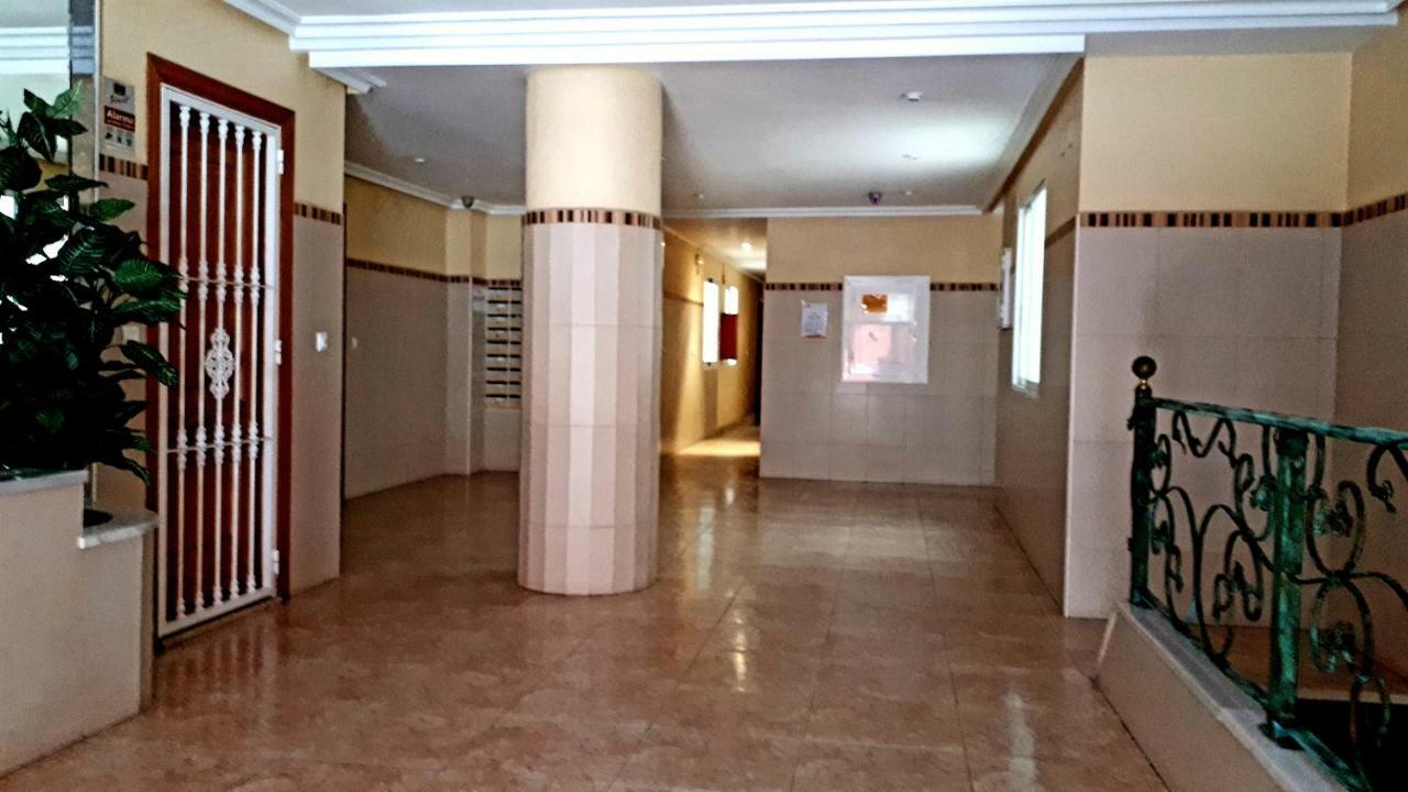 Jose Hurtado Apartamento Torrevieja Exterior photo